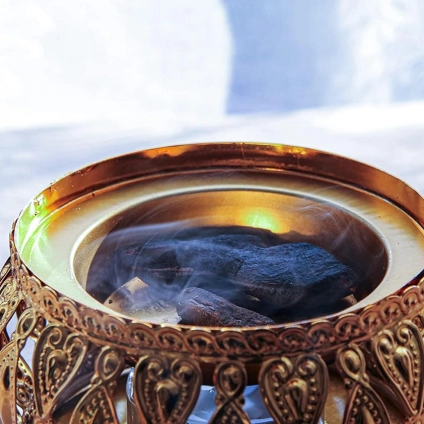 Oud & Bakhoor Finish